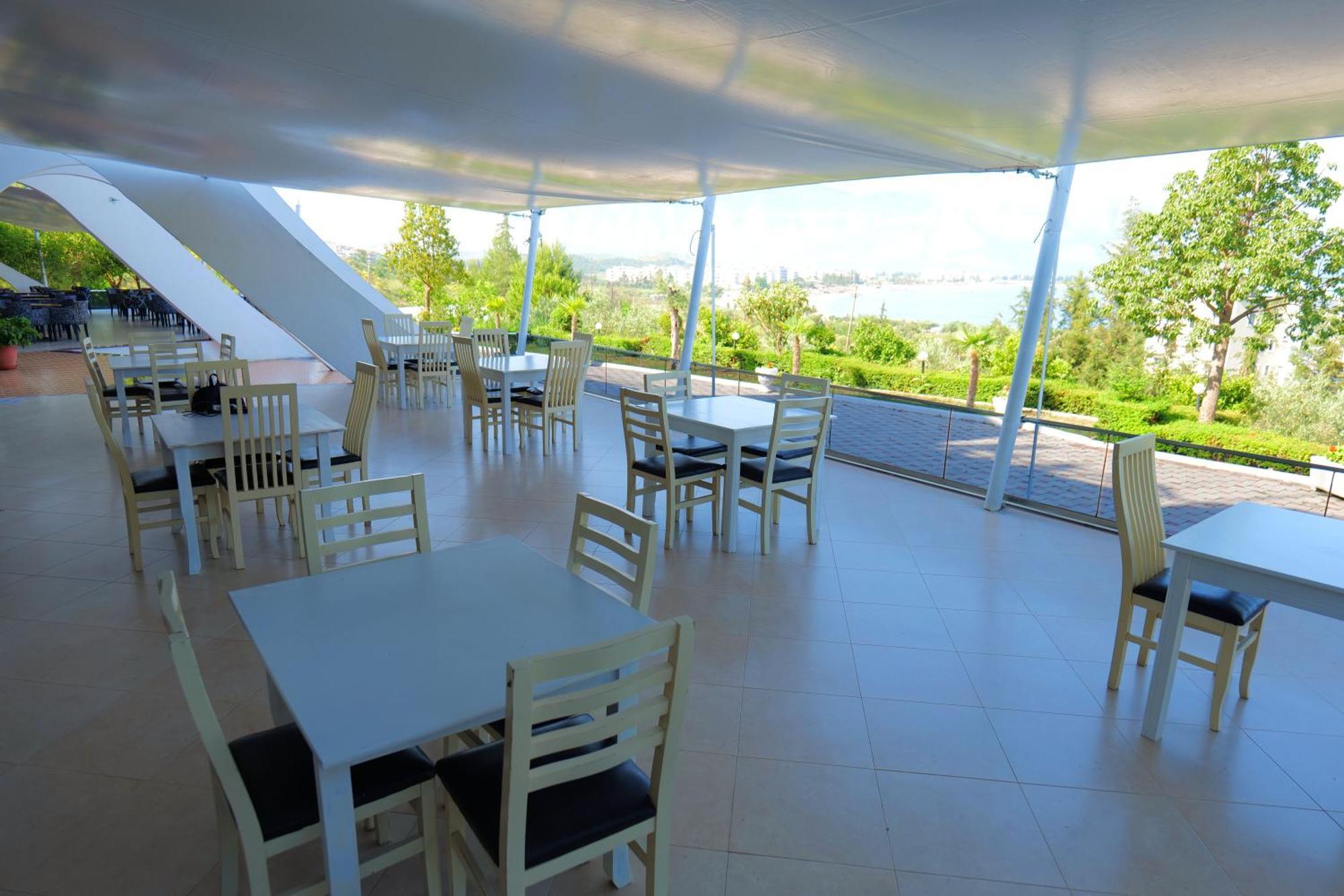 Edva Resort Radhime Luaran gambar