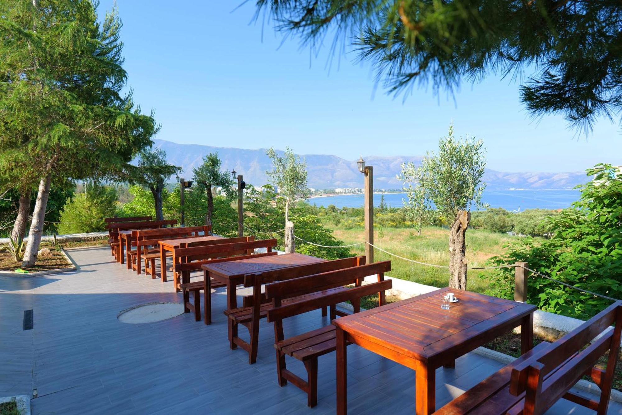 Edva Resort Radhime Luaran gambar