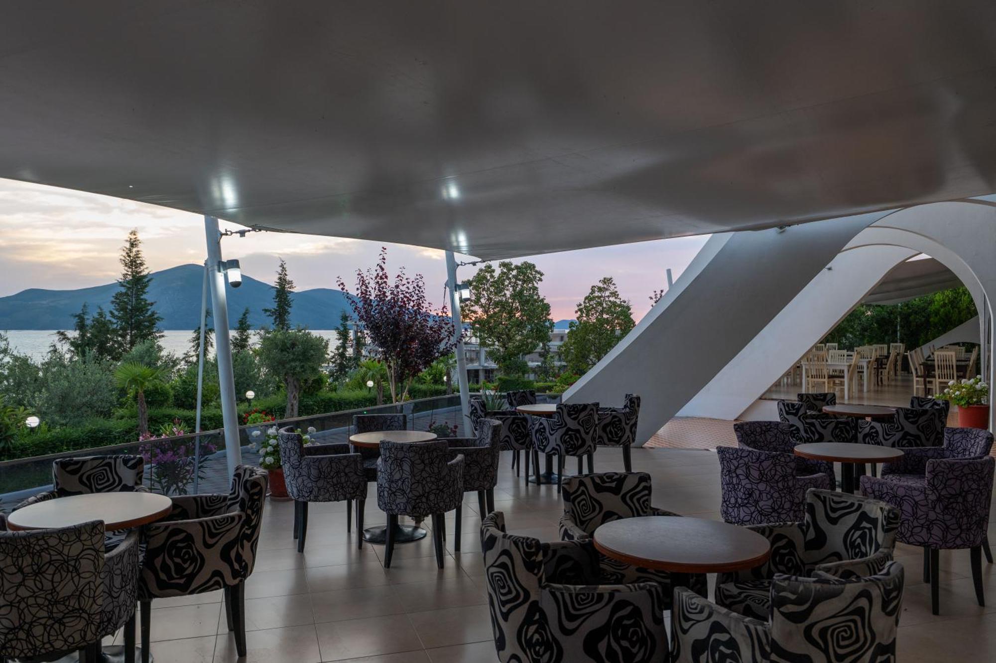 Edva Resort Radhime Luaran gambar