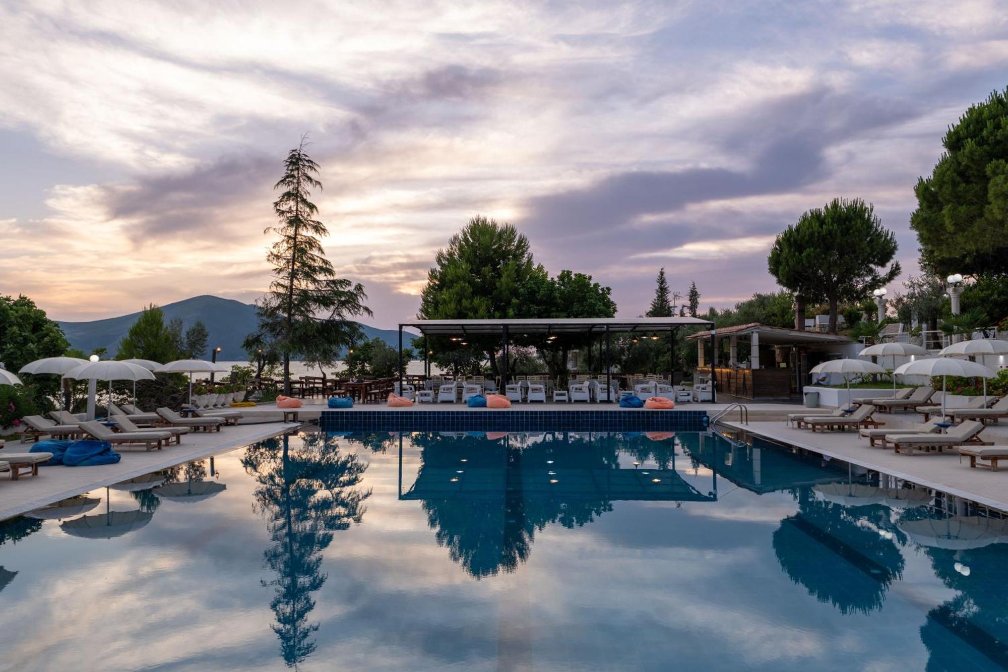 Edva Resort Radhime Luaran gambar