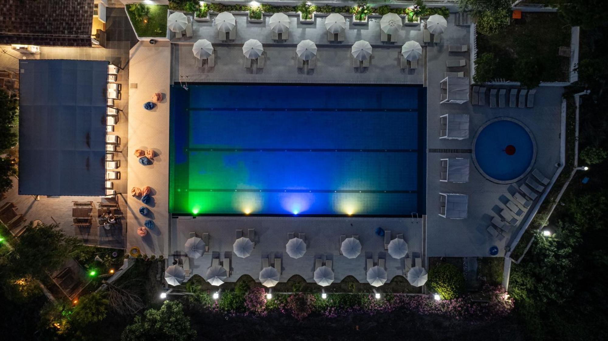 Edva Resort Radhime Luaran gambar