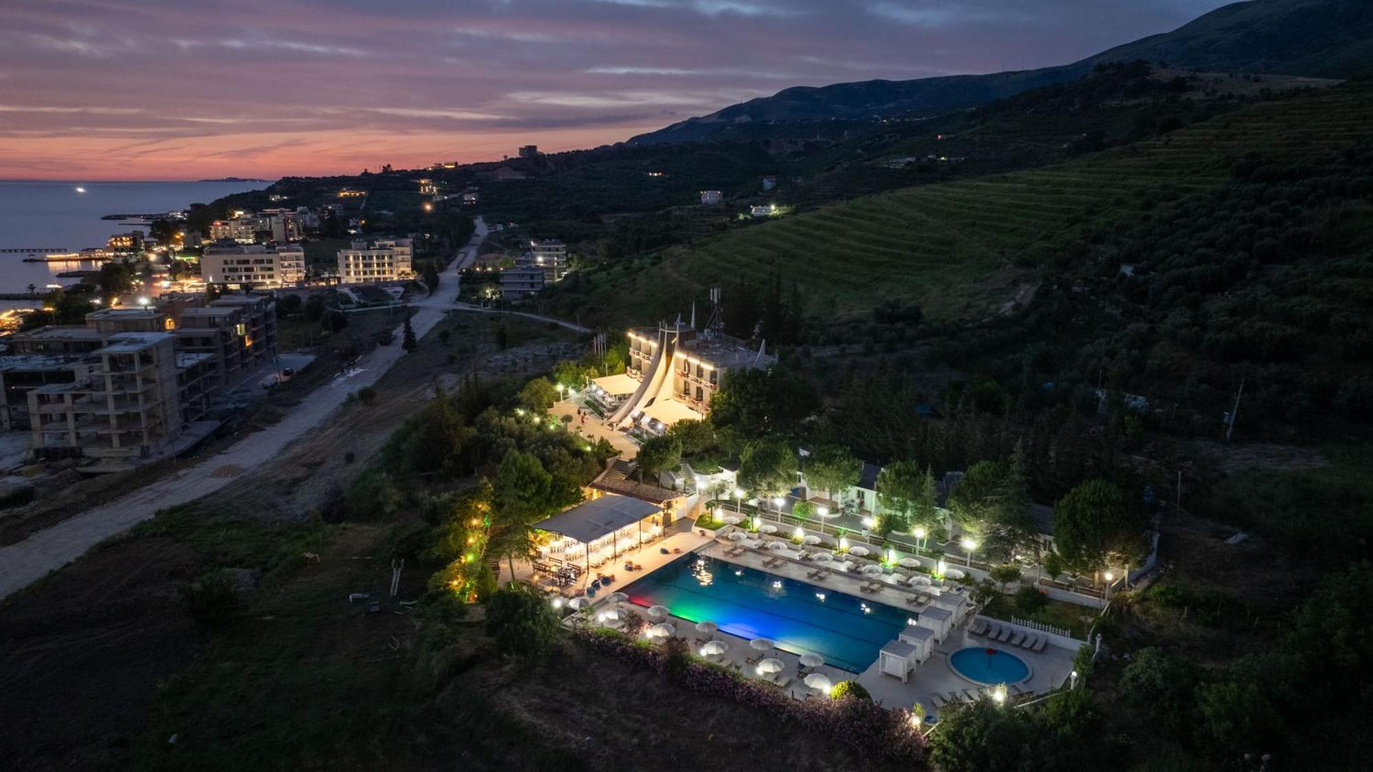 Edva Resort Radhime Luaran gambar